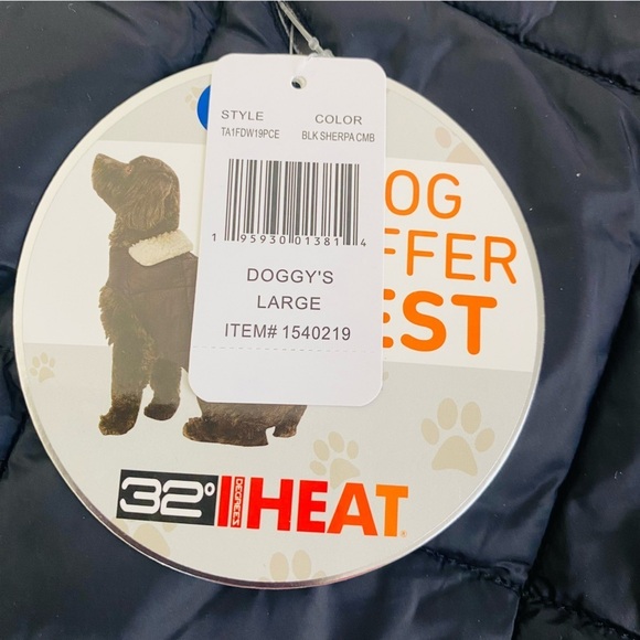 32 Degrees Dog Puffer Vest Size Large - Picture 6 of 8